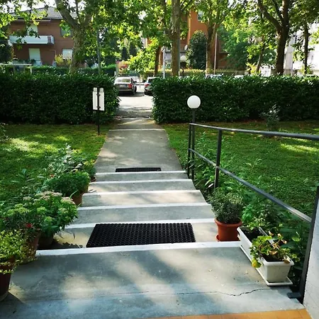 Trilocale Zona Centro, Parcheggio Πάρμα