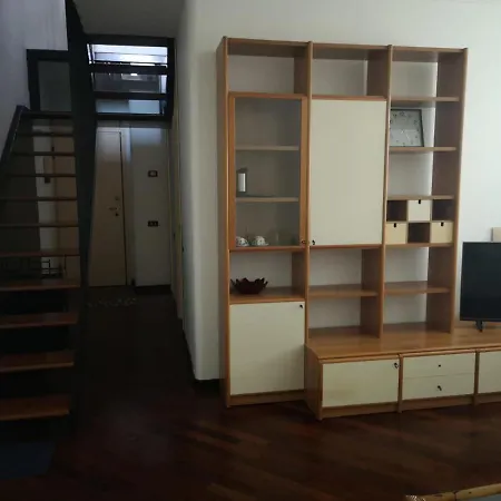 Trilocale Zona Centro, Parcheggio Πάρμα