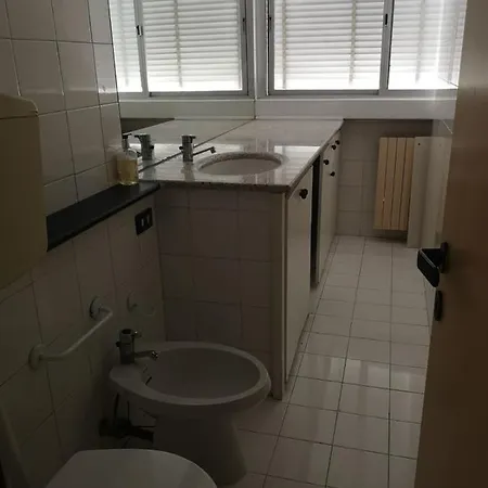Apartment Trilocale Zona Centro, Parcheggio